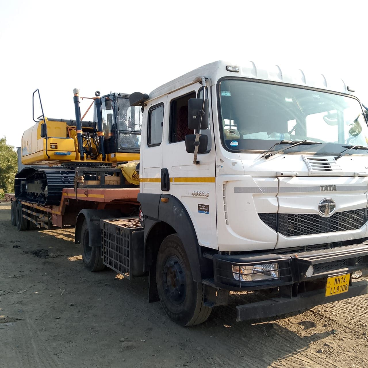 KP Freight Carriers ODC heavy equipment transport truck